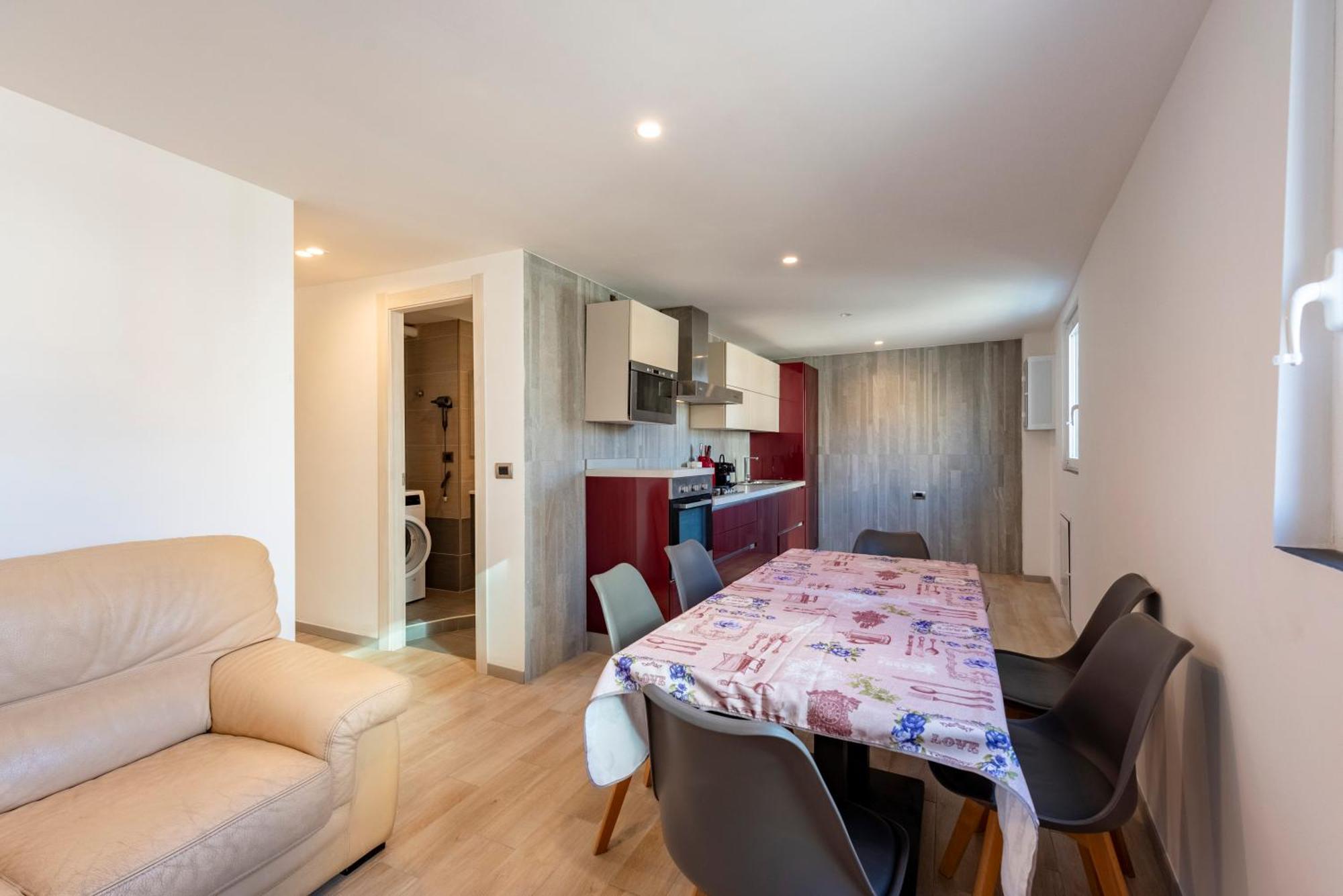 Appartamento Joivy Pleasant 2br Flat Next To Port Genova