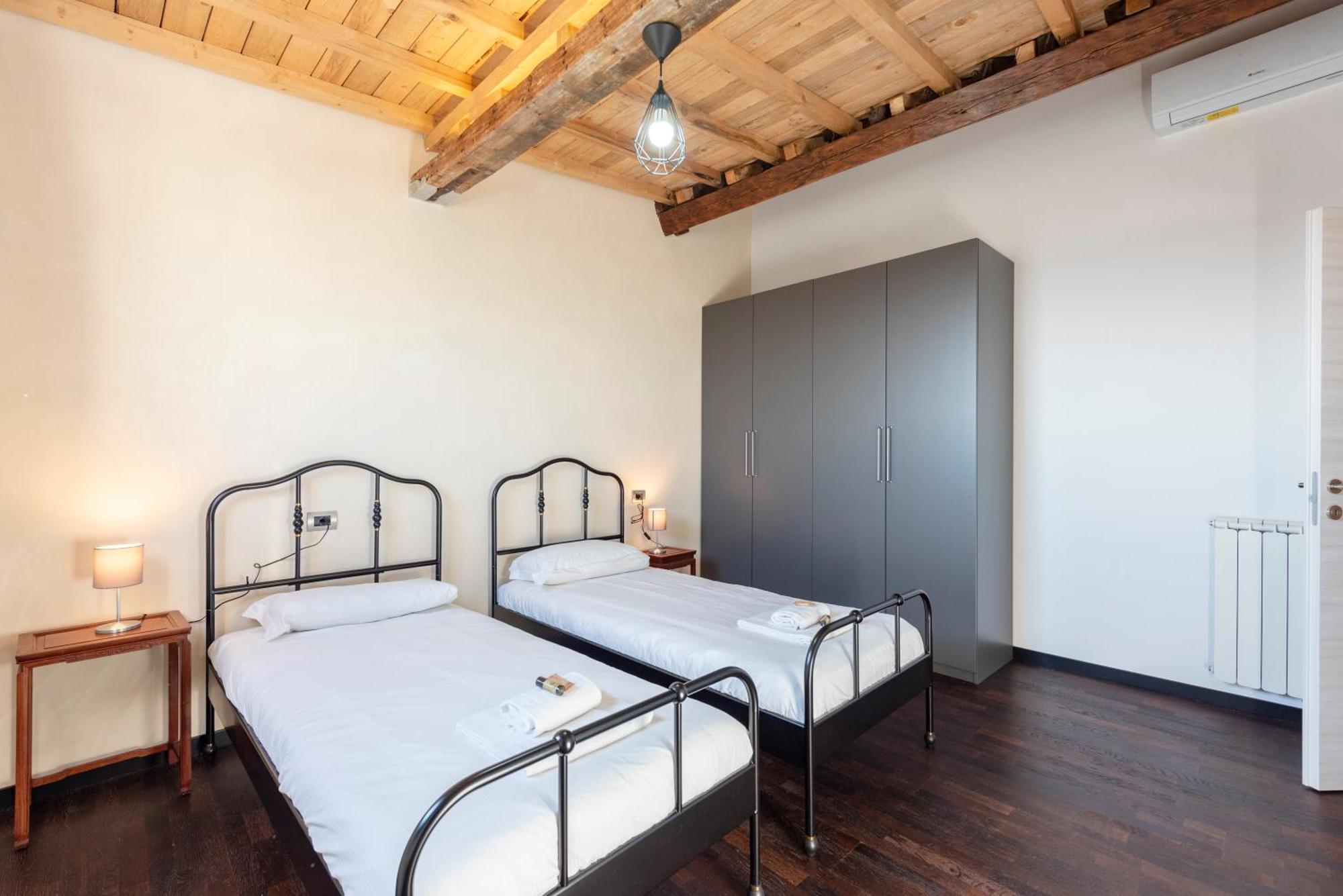 Joivy Pleasant 2br Flat Next To Port Appartamento Genova